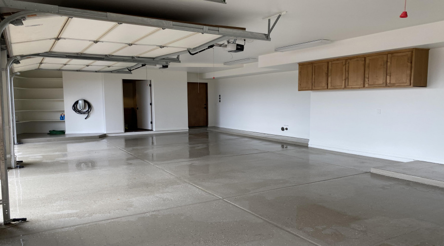 3 Car garage with epoxy floors