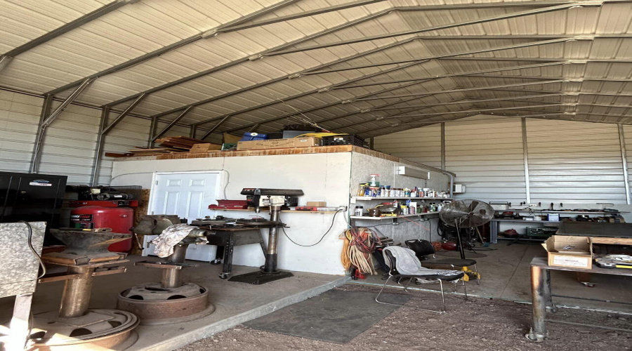 workshop garage on Winchester