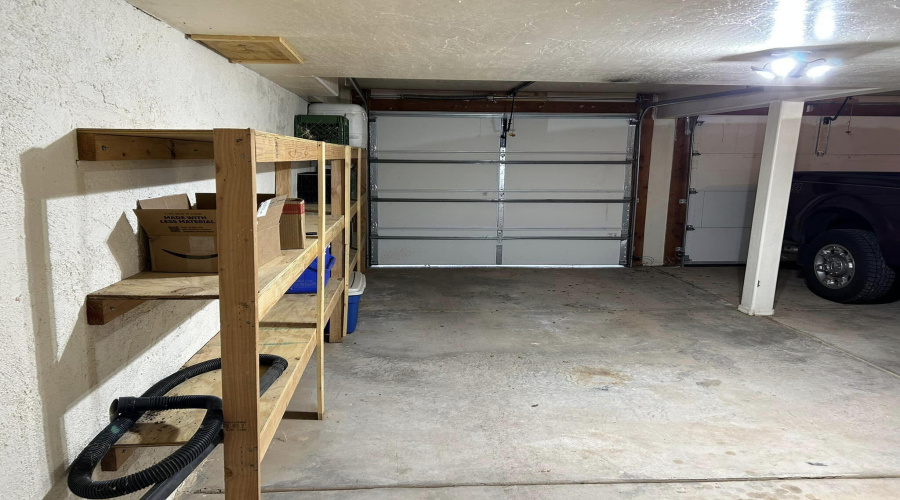 25 Garage