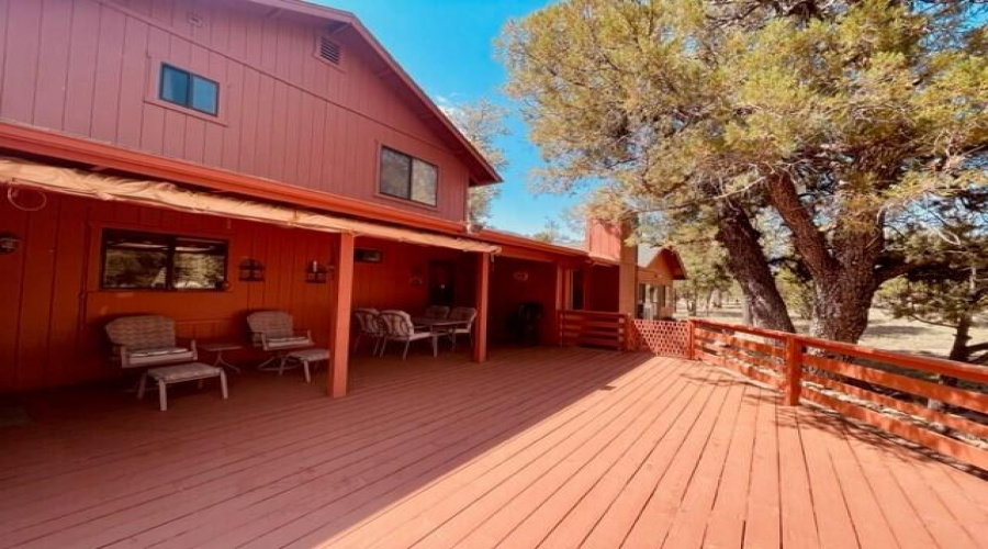 great back deck with sunsetter awning