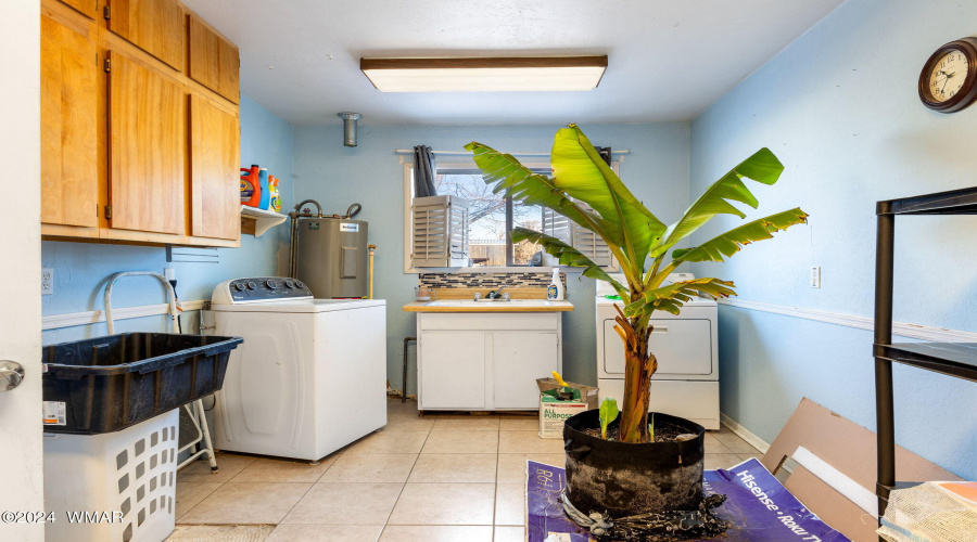 Laundry with sink