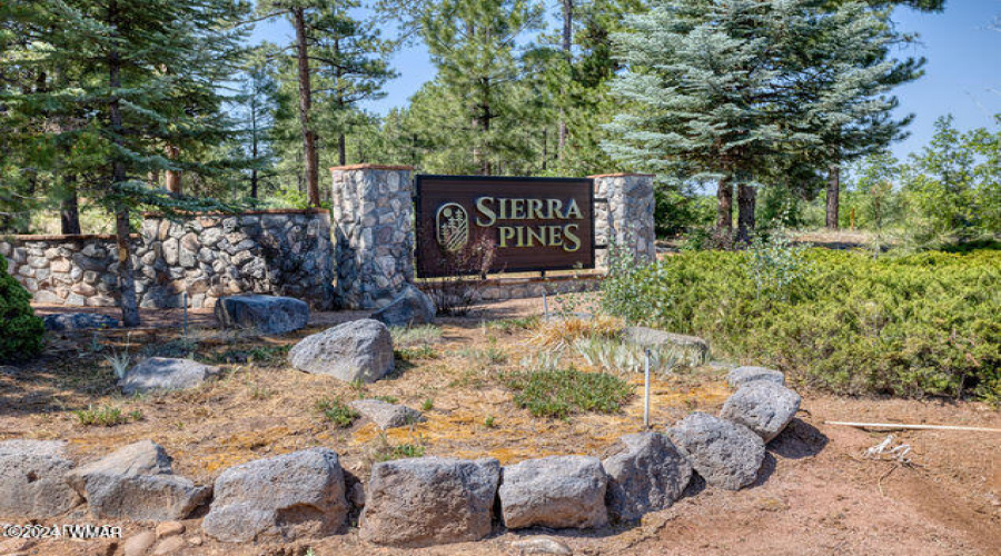 001_Sierra Pines