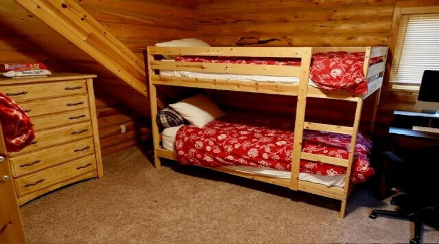 upstairs bedroom double bunks
