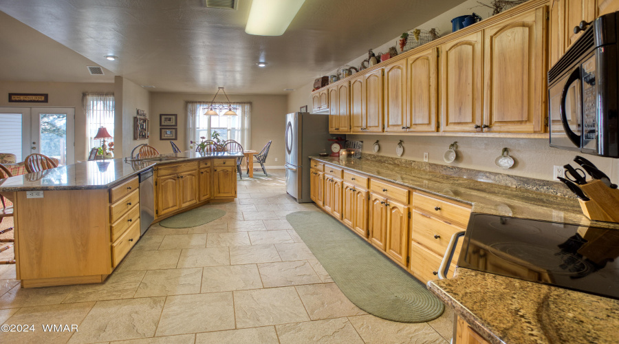Yards of Granite & Solid Wood Cabinets