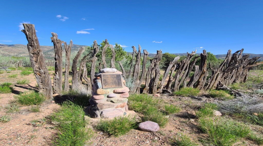 Gisela monument