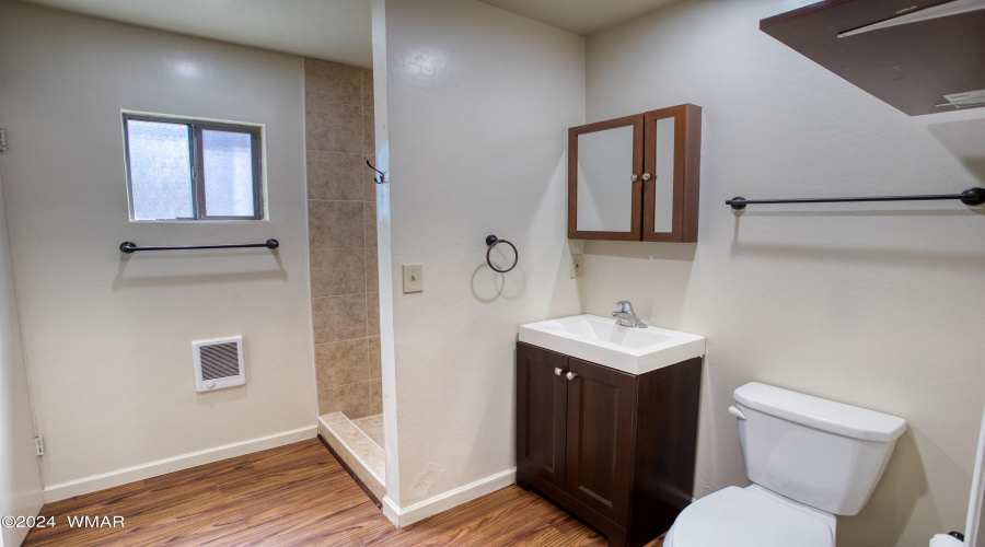 Guest House Bathroom