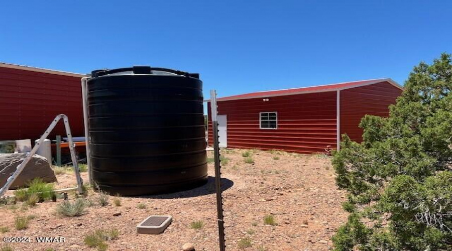 3000 Gallon Water Tank