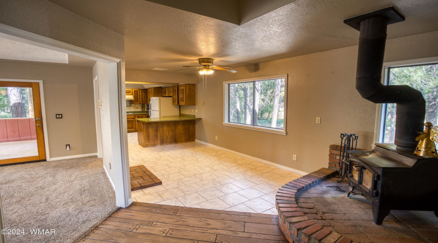 Front Entryway Toward Kitchen