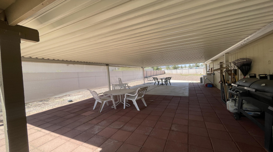 Rear covered patio