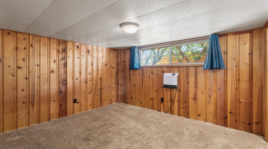 First floor bedroom 1