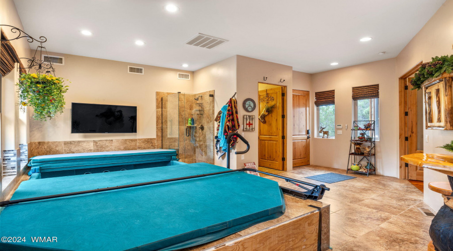 Indoor Hottub