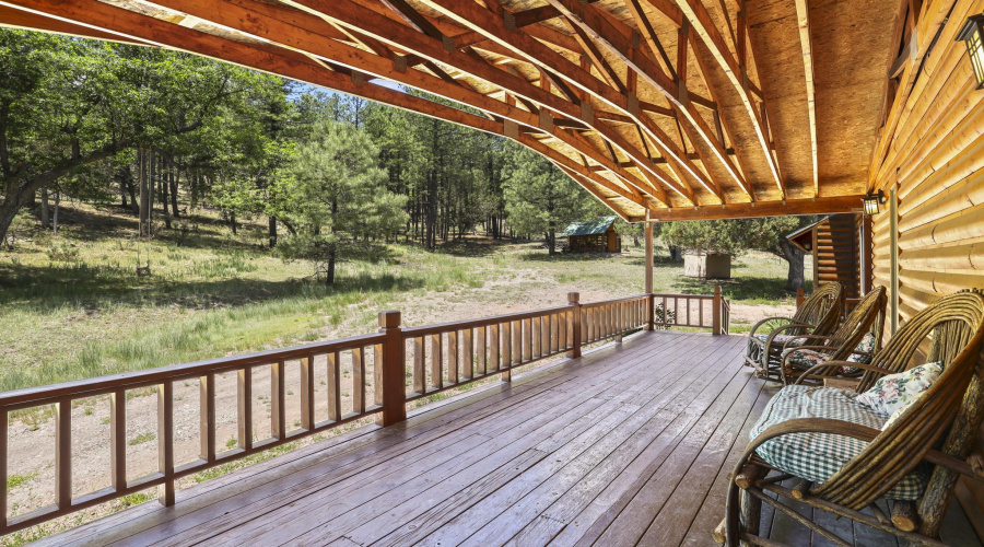 front porch facin Tonto National Forest