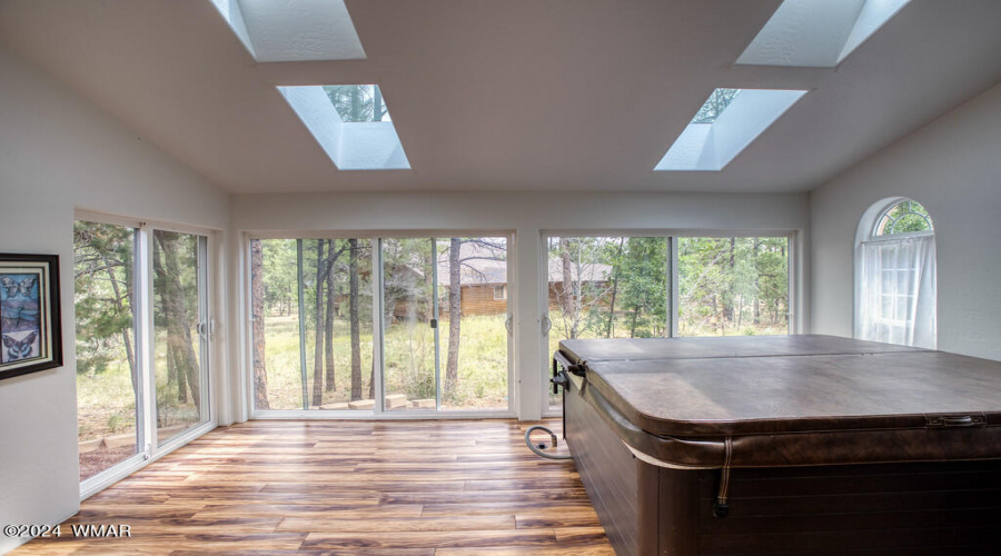 Indoor jacuzzi