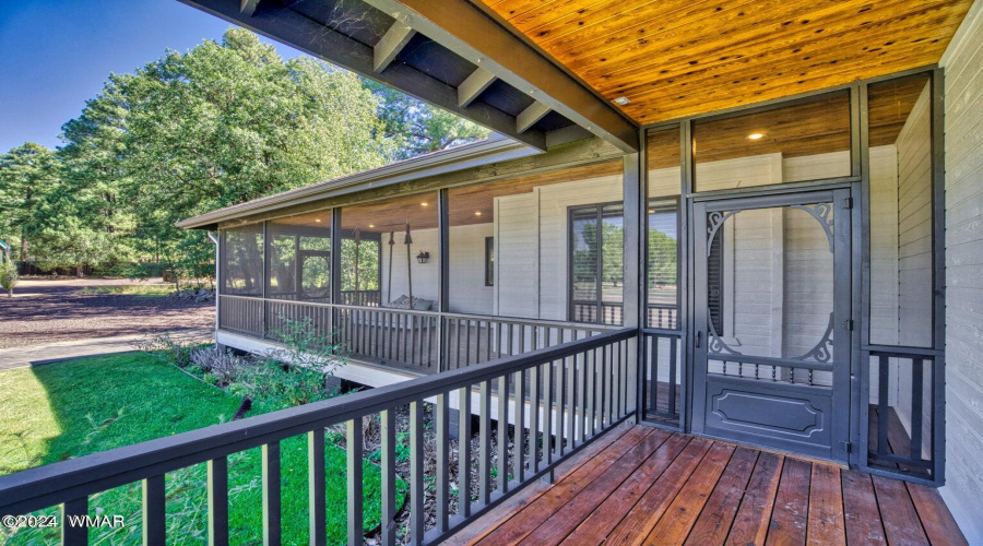 Screen Porch Entry