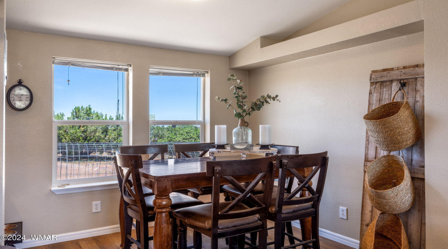 Guest Home - Dining Area