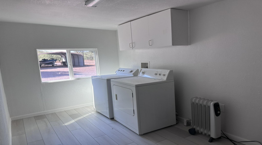 Large Laundry Room