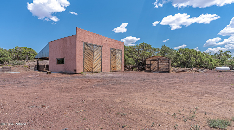 BArn-Garage