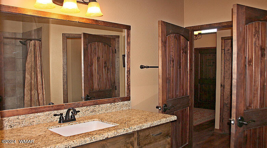 2nd Bathroom