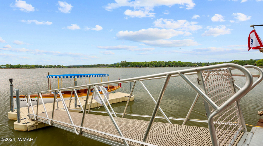 Ramp to private dock