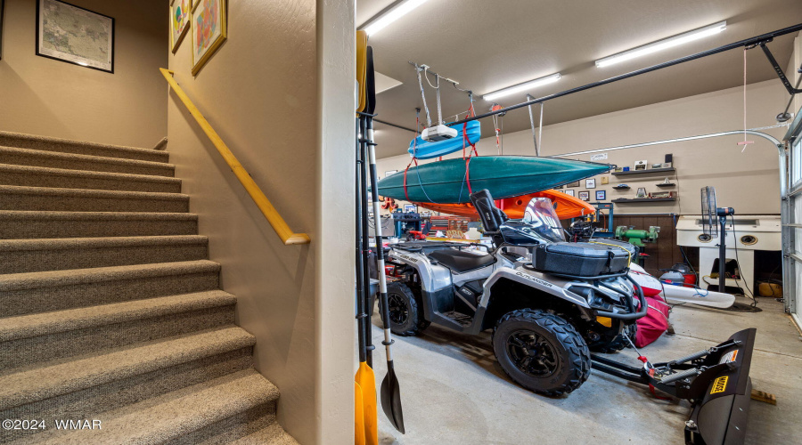 Garage stairs to loft