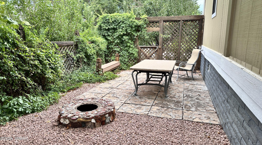 backyard courtyard