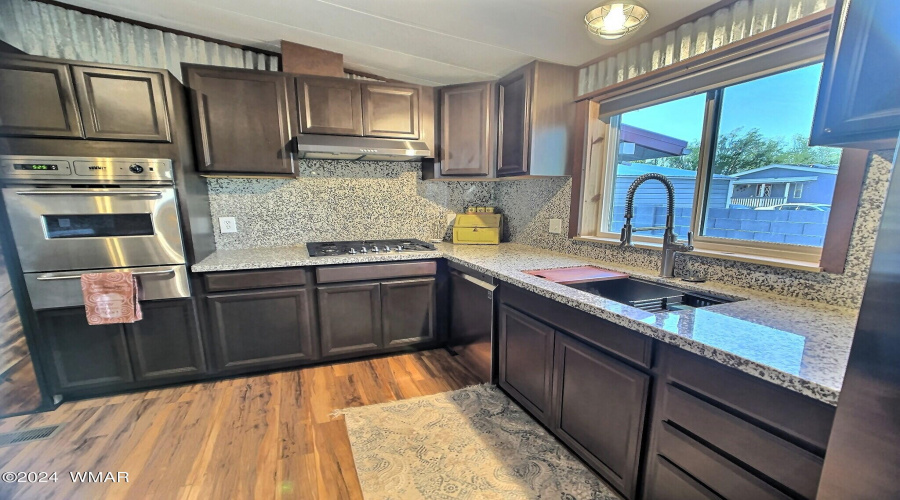 Custom Kitchen Backsplash