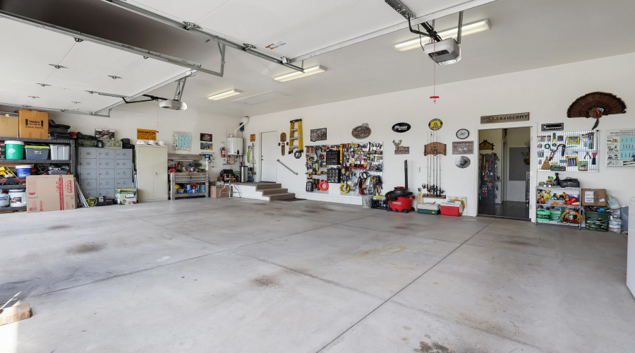 Garage (1)