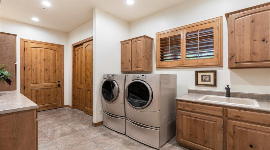 Laundry Room - Main Level