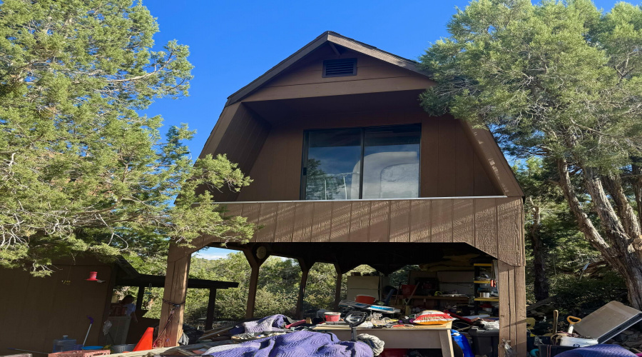 covd carport storage above