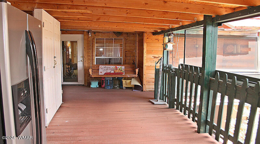 044_Upstairs Back Porch