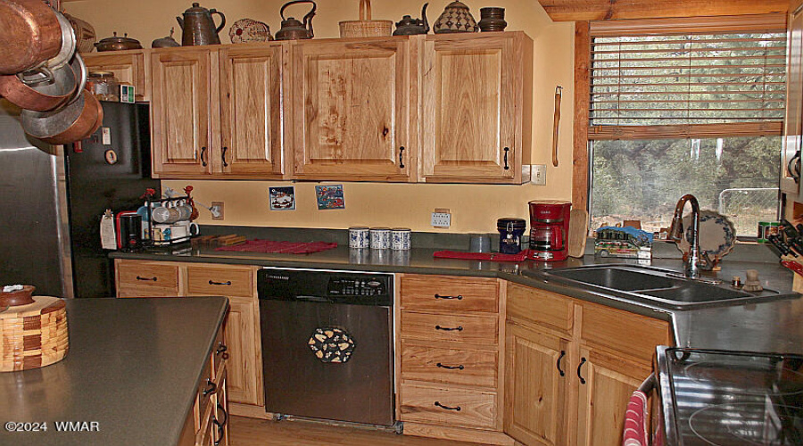 049_Downstairs Kitchen