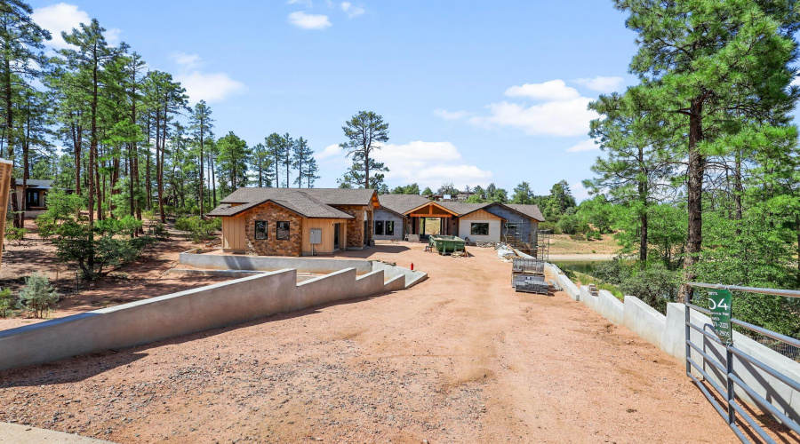 Large Long Driveway to be Pavers