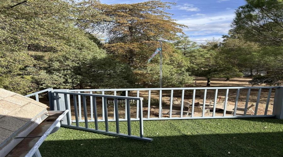 balcony view of property looking east