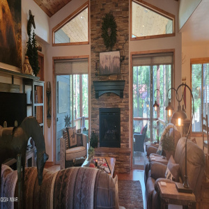 Gas rock fireplace with mantle