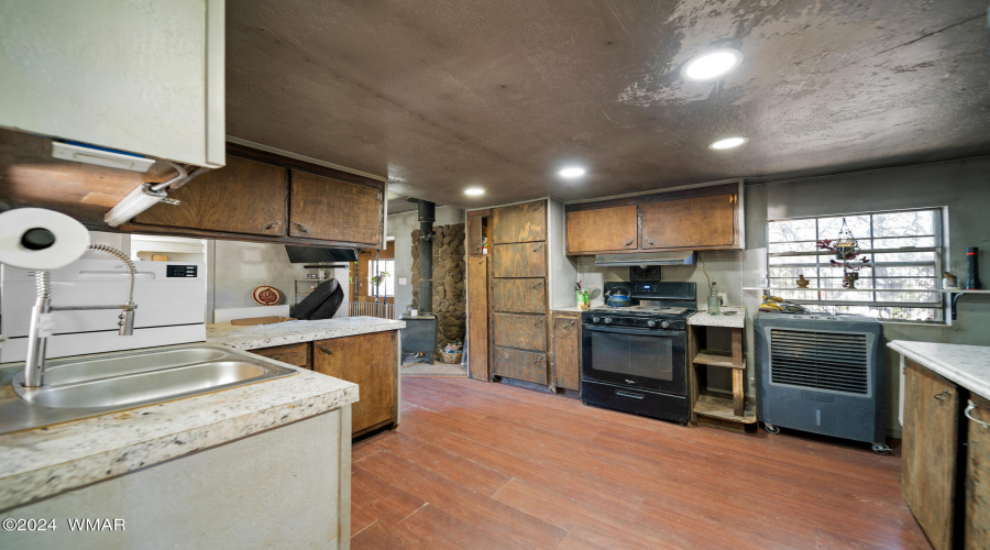 Open Kitchen Space