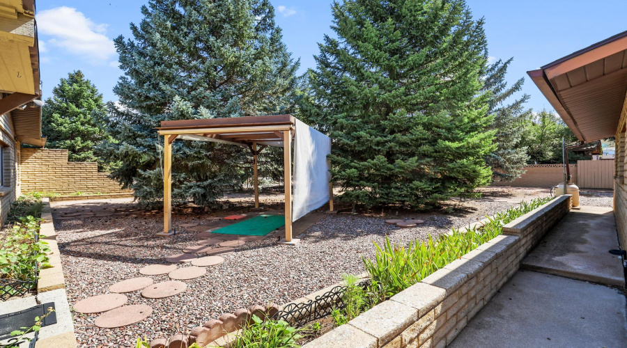 8120 W Gunsight Ridge Gazebo