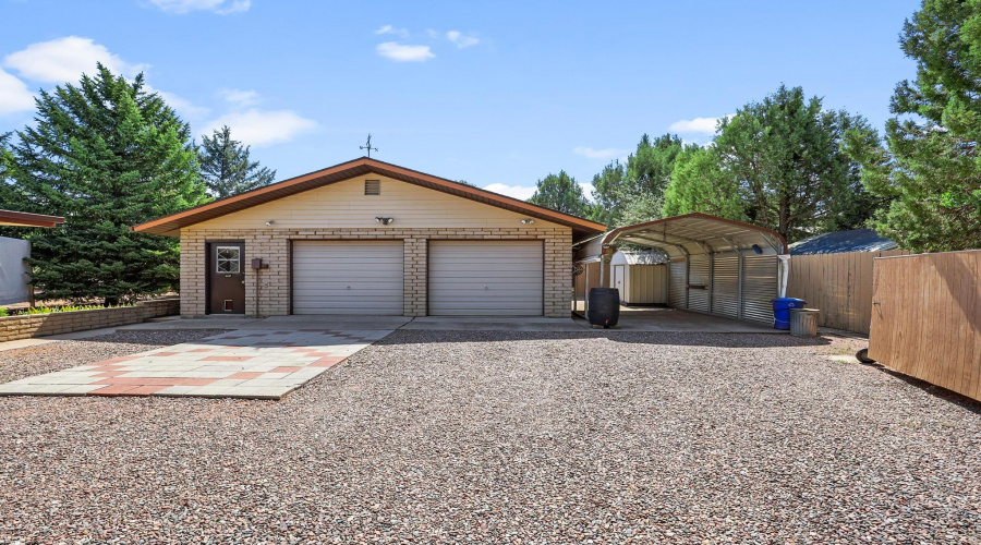 8120 W Gunsight Ridge New Garage Carport