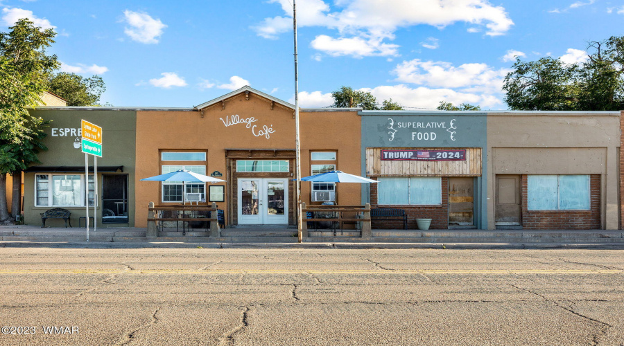 140CommercialSt-SaintJohns-AZ-1