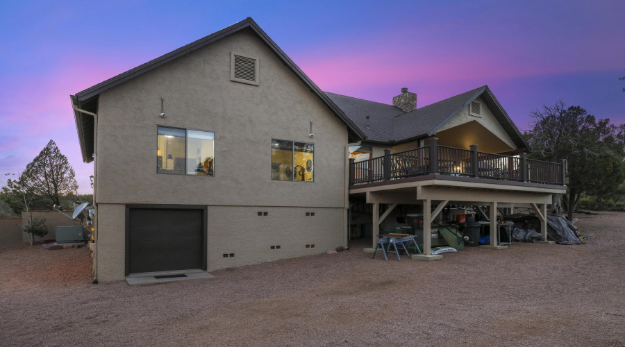 Backside ATV garage/deck dusk 1E0As7649