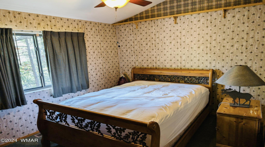 Guest Bedroom 1 Upstairs