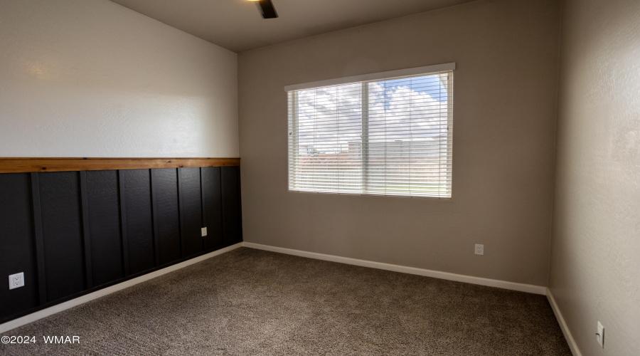 Guest Room w/Accent Wall