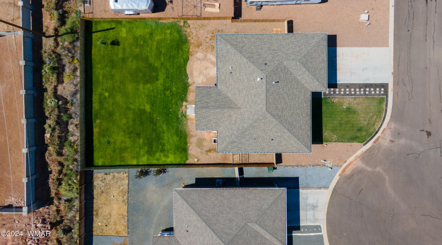 Fully Fenced &n Landscaped