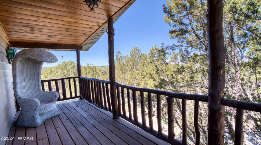 Loft Private Balcony