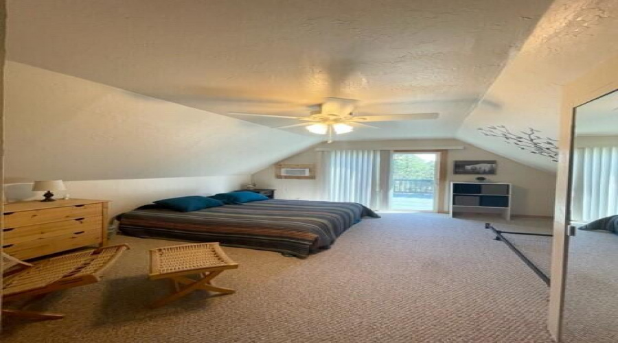 Bdrm 2 upstairs