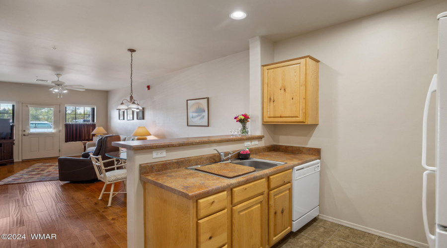 2351QuarterHorseTrl-Unit134-Overgaard-AZ