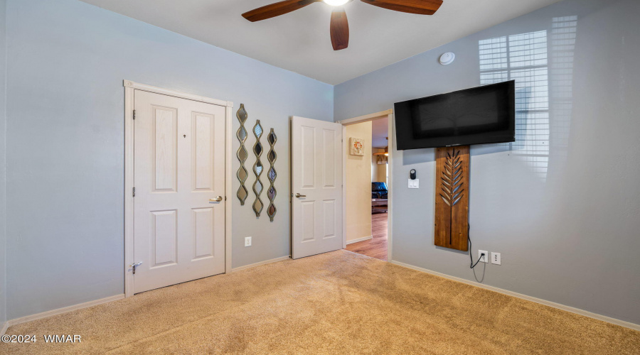 2351QuarterHorseTrl-Unit143-Overgaard-AZ