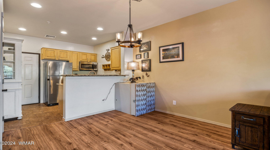 2351QuarterHorseTrl-Unit143-Overgaard-AZ