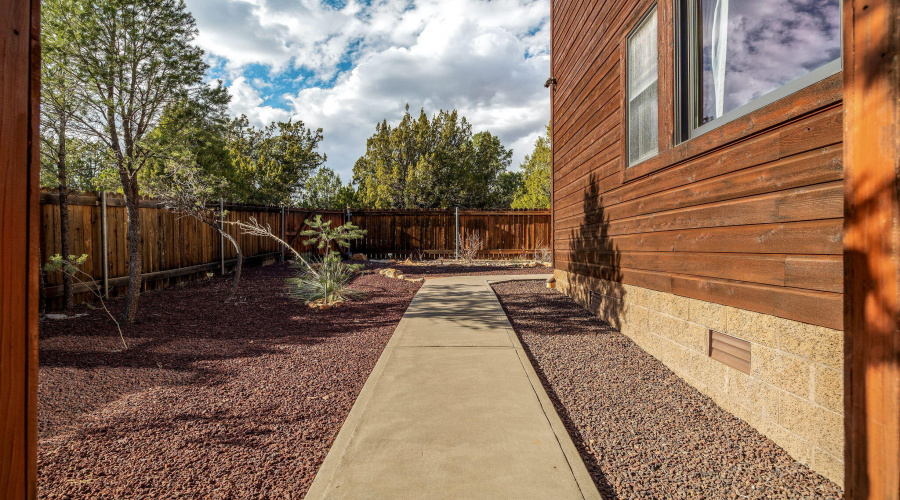 2946LodgepoleRd-HeberOvergaard-AZ-66