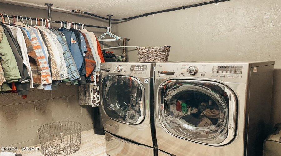 Basement Laundry Room