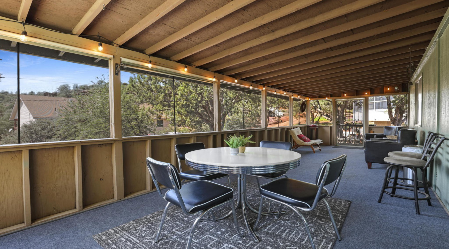 Screened Porch